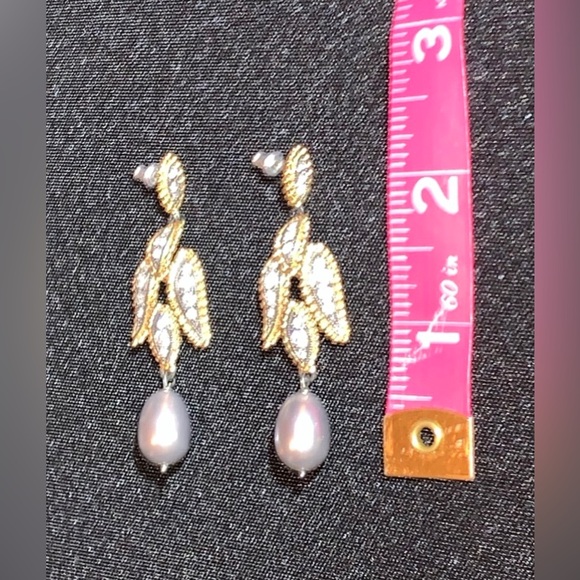 FORMAL EARRINGS SpecialOccasion, Style Duplication of GreyPearl & Pave’ Earrings - Picture 10 of 10